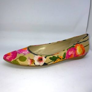 Nine West Flats Floral Print -New in box